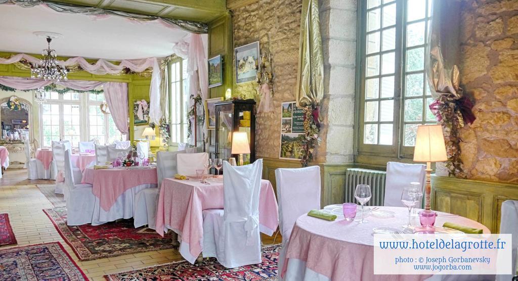 Hotel De La Grotte 蒙蒂尼亚克 外观 照片